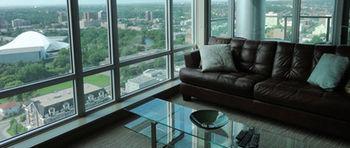 O Suites Vetro Sasso Hotel Calgary
