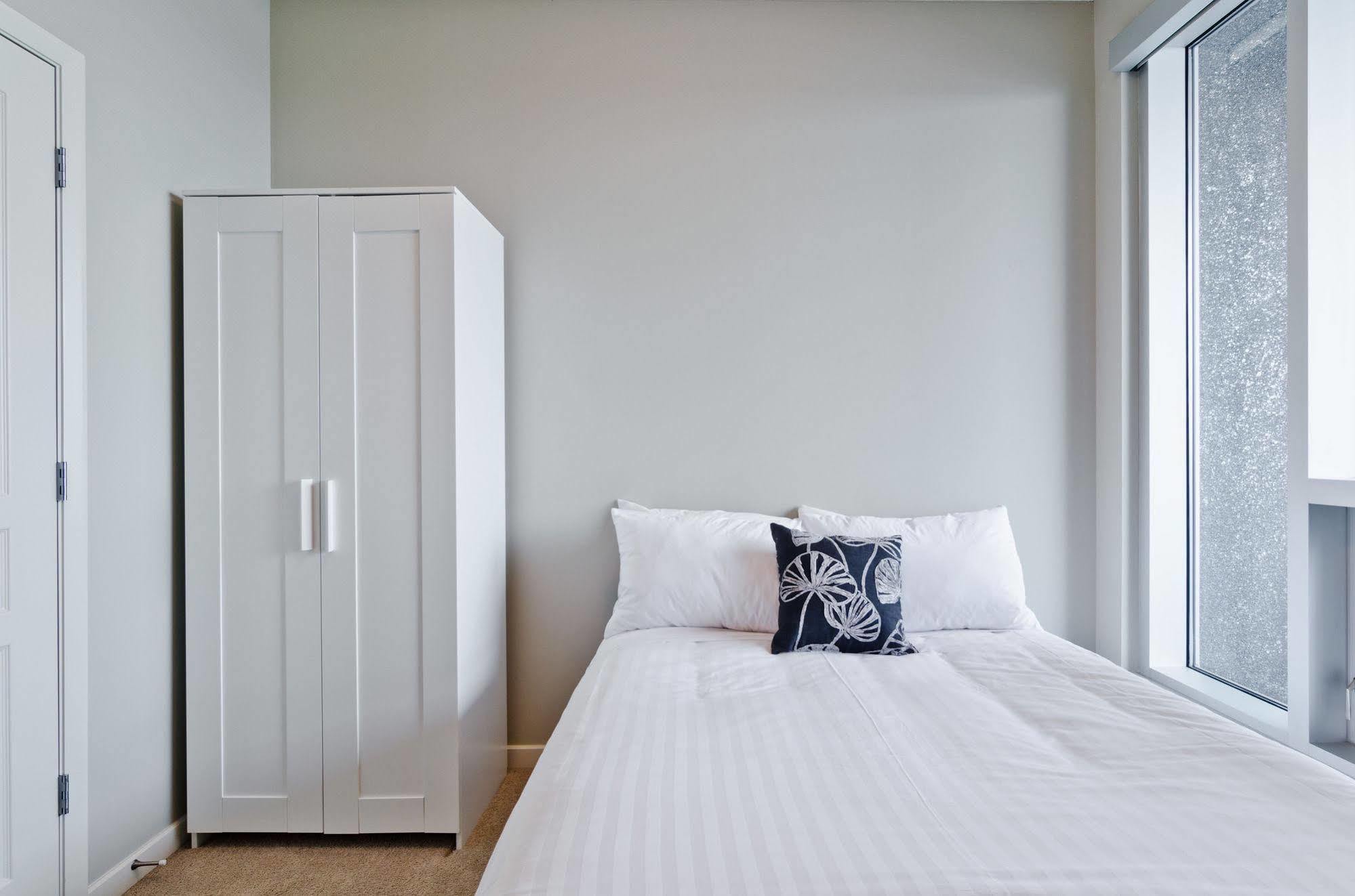 O Suites Vetro Sasso Hotel Calgary