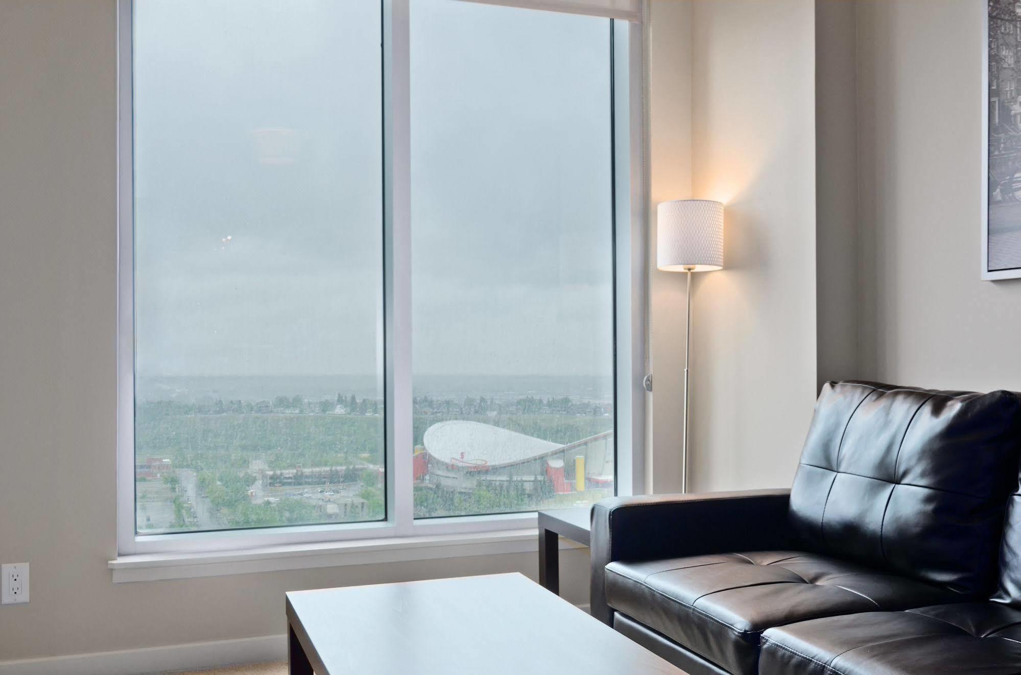 O Suites Vetro Sasso Hotel Calgary